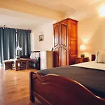 Iliikova House 3*