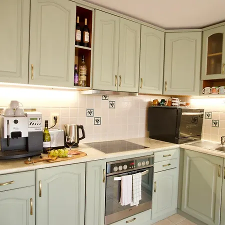 Iliikova House 2* Kałofer